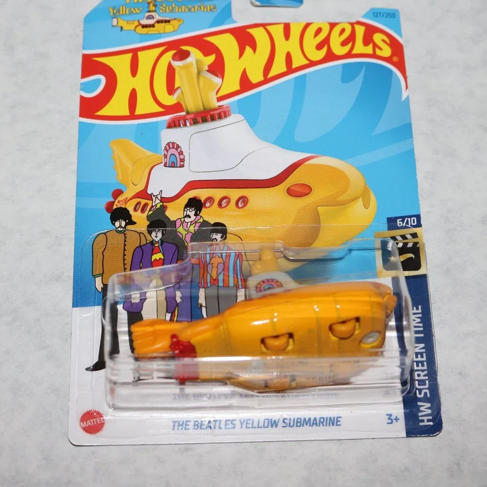 Hot Wheels lot of 3 Screen Time Yellow submarine and two gray minecarts